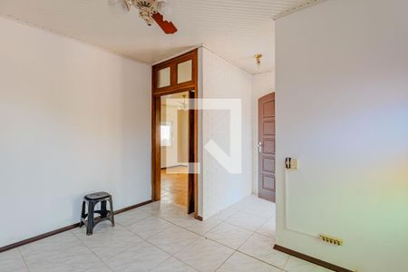 Sala de casa à venda com 4 quartos, 163m² em Guarujá, Porto Alegre