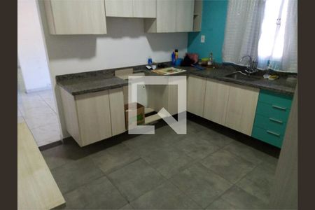 Casa à venda com 2 quartos, 116m² em Vila Helena, Santo André