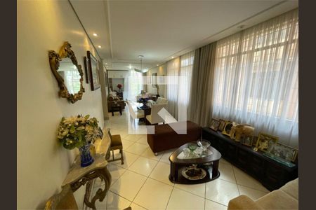 Apartamento à venda com 3 quartos, 105m² em Santa Lúcia, Belo Horizonte