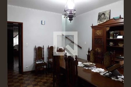 Casa à venda com 3 quartos, 250m² em Vila Assunção, Santo André