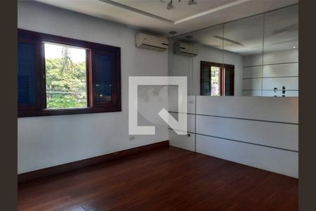 Casa à venda com 3 quartos, 262m² em Jardim Campo Grande, São Paulo