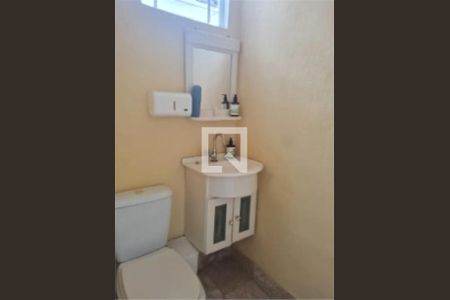 Casa à venda com 6 quartos, 200m² em Km 18, Osasco