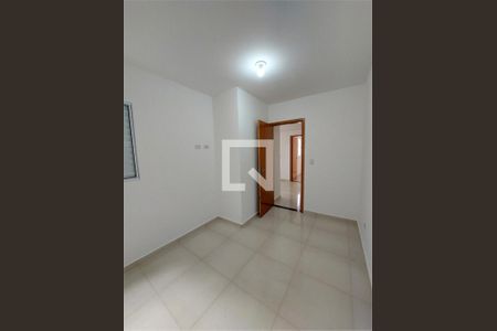 Apartamento à venda com 2 quartos, 34m² em Vila Nhocuné, São Paulo