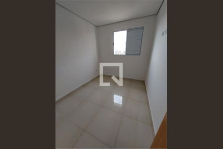 Apartamento à venda com 2 quartos, 34m² em Vila Nhocuné, São Paulo