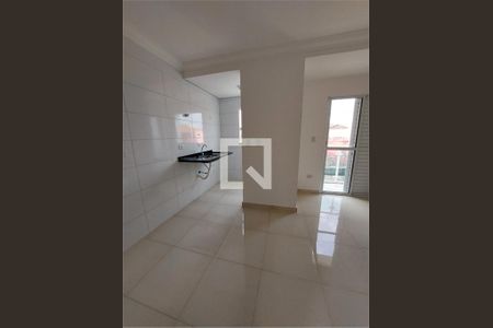 Apartamento à venda com 2 quartos, 34m² em Vila Nhocuné, São Paulo