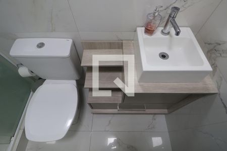 Banheiro de apartamento à venda com 2 quartos, 50m² em São José, Canoas