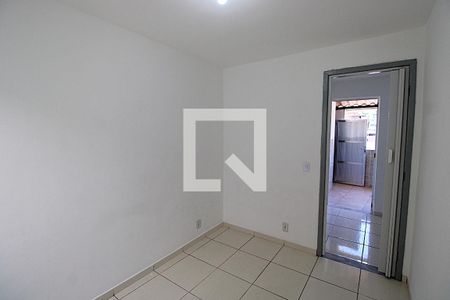 Quarto de apartamento para alugar com 1 quarto, 50m² em Vila Valqueire, Rio de Janeiro