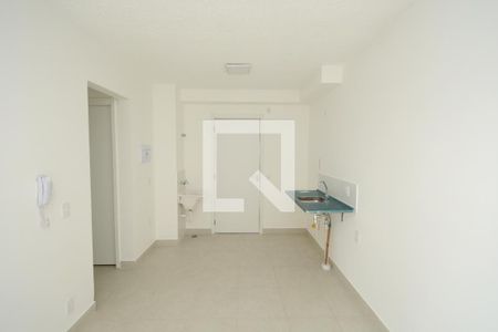 Sala/Cozinha de apartamento para alugar com 2 quartos, 35m² em Socorro, São Paulo