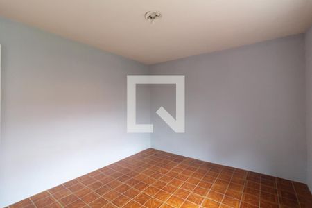 Quarto de casa para alugar com 1 quarto, 38m² em Vila Campanela, São Paulo