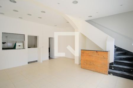 Sala de casa à venda com 2 quartos, 110m² em Vila Gomes Cardim, São Paulo