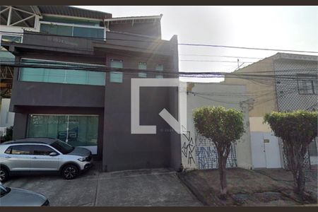 Casa à venda com 3 quartos, 144m² em Carandiru, São Paulo