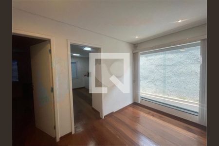 Casa à venda com 3 quartos, 420m² em Vila Pauliceia, São Paulo