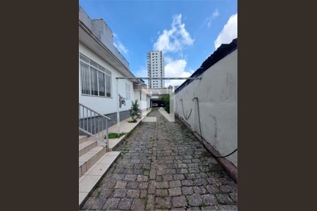 Casa à venda com 5 quartos, 342m² em Vila Bastos, Santo André