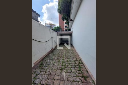 Casa à venda com 5 quartos, 342m² em Vila Bastos, Santo André