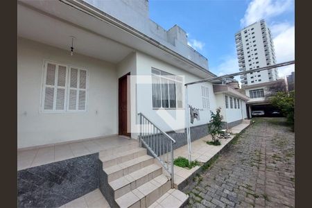 Casa à venda com 5 quartos, 342m² em Vila Bastos, Santo André