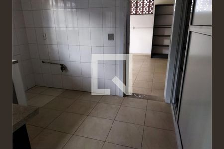 Casa à venda com 5 quartos, 188m² em Vila Guarani, São Paulo