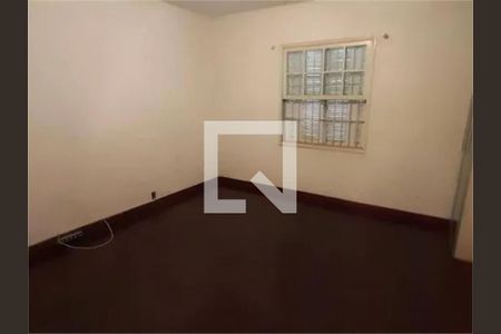 Casa à venda com 3 quartos, 130m² em Vila Mangalot, São Paulo