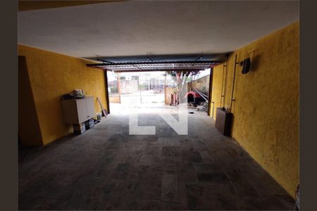 Casa à venda com 4 quartos, 200m² em Vila Galvão, Guarulhos