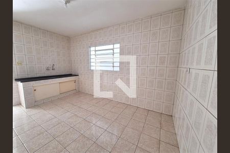 Casa à venda com 4 quartos, 204m² em Vila Aurora (Zona Norte), São Paulo