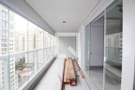 Apartamento à venda com 2 quartos, 121m² em Indianópolis, São Paulo