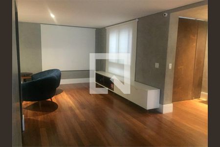 Casa à venda com 3 quartos, 190m² em Vila Alexandria, São Paulo