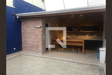 Casa à venda com 3 quartos, 190m² em Vila Alexandria, São Paulo