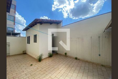 Casa à venda com 3 quartos, 185m² em Jardim Magnólia, Campinas