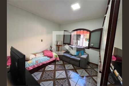 Casa à venda com 4 quartos, 410m² em Vila Rosalia, Guarulhos