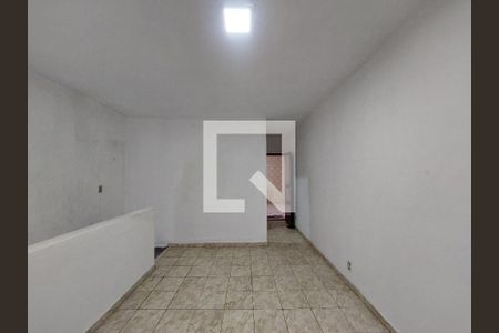 Sala de casa para alugar com 2 quartos, 279m² em Jardim Ubirajara, São Paulo