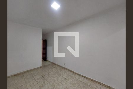 Sala de casa para alugar com 2 quartos, 279m² em Jardim Ubirajara, São Paulo