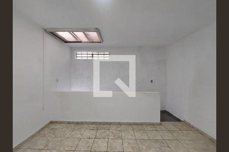 Sala de casa para alugar com 2 quartos, 279m² em Jardim Ubirajara, São Paulo