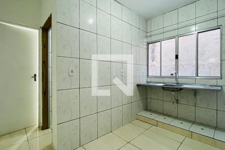 Cozinha de casa para alugar com 1 quarto, 6m² em Parque Continental, Guarulhos