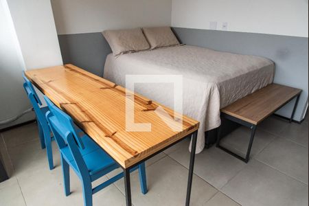 Sala/quarto de kitnet/studio para alugar com 1 quarto, 22m² em Vila Mariana, São Paulo