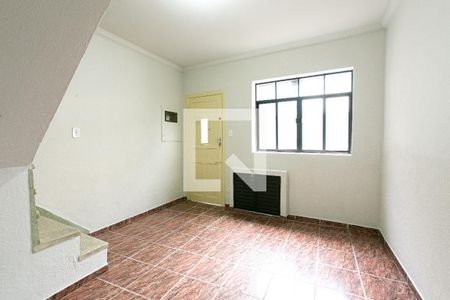 Sala de casa para alugar com 2 quartos, 50m² em Quarta Parada, São Paulo