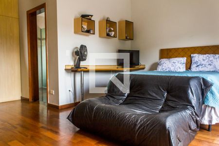 Casa de condomínio para alugar com 609m², 4 quartos e 4 vagas Casa de condomínio para alugar com 609m², 4 quartos e 4 vagasSuíte 4