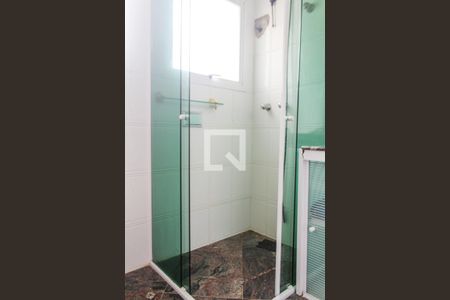 Casa de condomínio para alugar com 609m², 4 quartos e 4 vagas Casa de condomínio para alugar com 609m², 4 quartos e 4 vagasBanheiro da Suíte 3