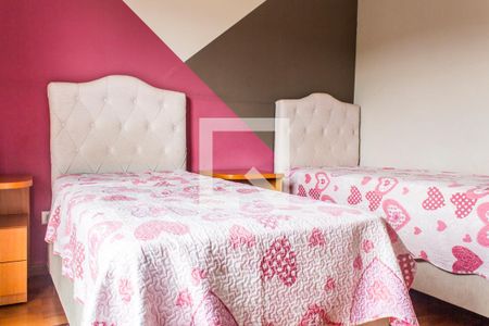 Casa de condomínio para alugar com 609m², 4 quartos e 4 vagas Casa de condomínio para alugar com 609m², 4 quartos e 4 vagasSuíte 3