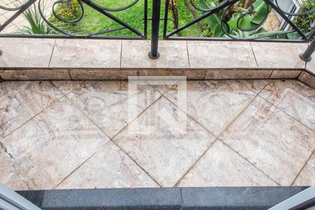 Casa de condomínio para alugar com 609m², 4 quartos e 4 vagas Casa de condomínio para alugar com 609m², 4 quartos e 4 vagasSacada