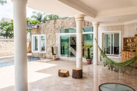 Casa de condomínio para alugar com 609m², 4 quartos e 4 vagas Casa de condomínio para alugar com 609m², 4 quartos e 4 vagasVaranda