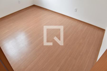 Quarto 1 de apartamento para alugar com 2 quartos, 40m² em Uberaba, Curitiba