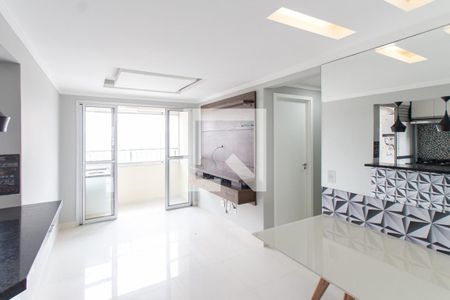 Sala   de apartamento à venda com 2 quartos, 51m² em Guapira, São Paulo