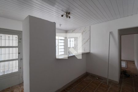 Sala e Cozinha de casa para alugar com 2 quartos, 42m² em Vila Ré, São Paulo