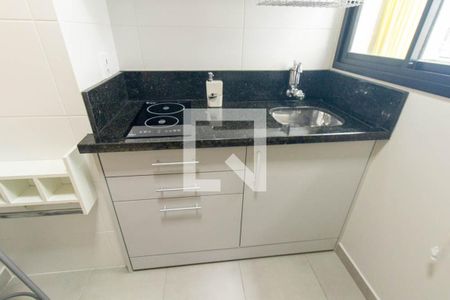 Cozinha de apartamento para alugar com 2 quartos, 34m² em Centro, Curitiba