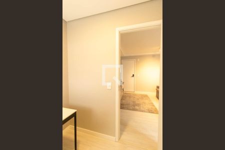 Quarto 1 de apartamento para alugar com 2 quartos, 34m² em Centro, Curitiba