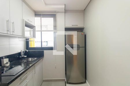 Cozinha de apartamento para alugar com 2 quartos, 34m² em Centro, Curitiba