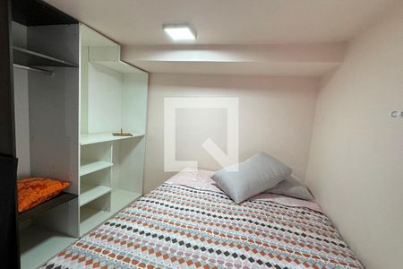 Quarto 1 de kitnet/studio para alugar com 1 quarto, 24m² em Vila do Conde, Barueri