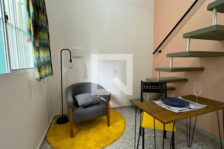 Sala de kitnet/studio para alugar com 1 quarto, 24m² em Vila do Conde, Barueri