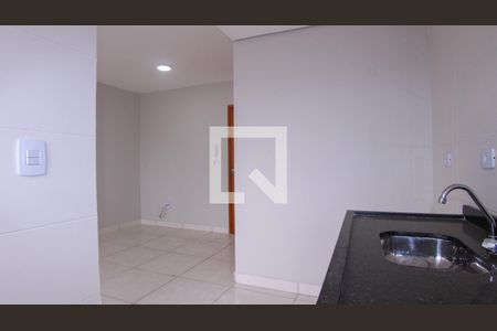 Cozinha de apartamento para alugar com 1 quarto, 25m² em Chácara Belenzinho, São Paulo