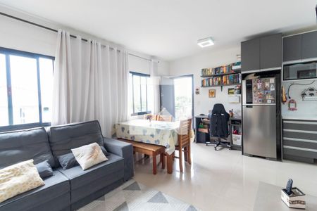 Sala/Cozinha de apartamento à venda com 1 quarto, 39m² em Vila Marieta, São Paulo