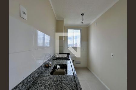 Cozinha de apartamento à venda com 2 quartos, 34m² em Santo Amaro, São Paulo